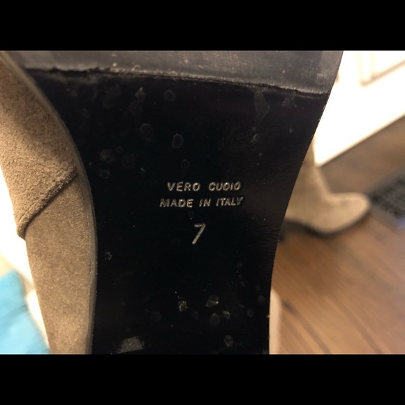 EUC Aquatalia suede boots - Picture 3 of 7